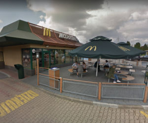 Sosnowiec: Wielka AWANTURA w McDonald's! Krzyki i furia. Poszło o brak maseczek