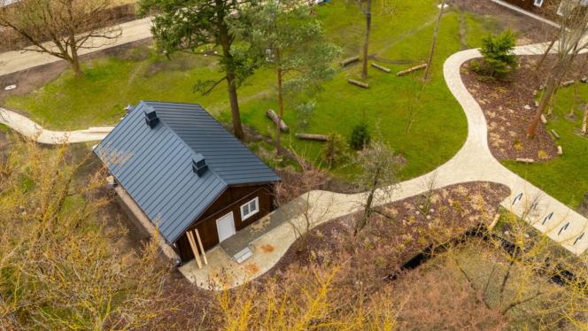 Domki fińskie na Polu Mokotowskim w Warszawie