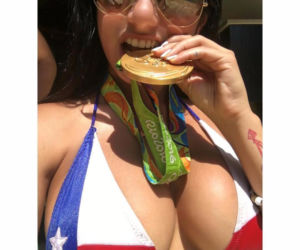 Mia Khalifa