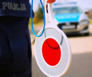 Nastolatek za kółkiem Citroena. Jechał po zakupy dla babci