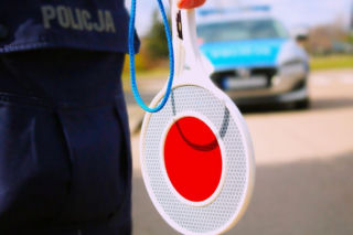 Nastolatek za kółkiem Citroena. Jechał po zakupy dla babci