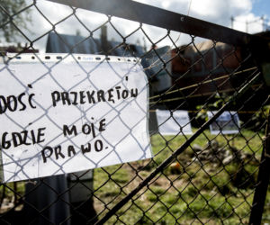 Góralka walczy o 20 cm ziemi, które, jak twierdzi chce jej zabrać sąsiad
