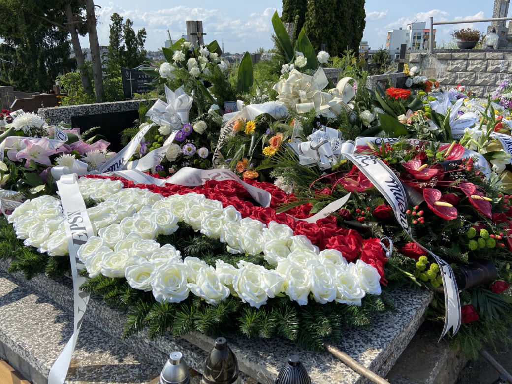 Koszmar w Grębiszewie. Widok zmasakrowanych ciał był przerażający. Od tej tragedii minął rok
