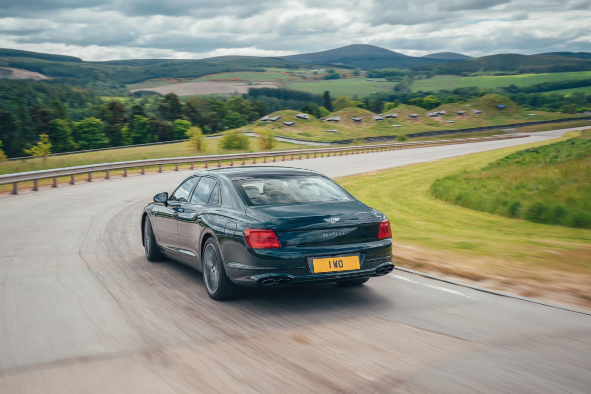 2021 Bentley Flying Spur Hybrid