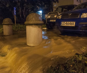 Ulewna noc w Gdańsku na zdjęciach