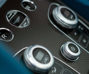 Aston Martin Vanquish Volante 2014