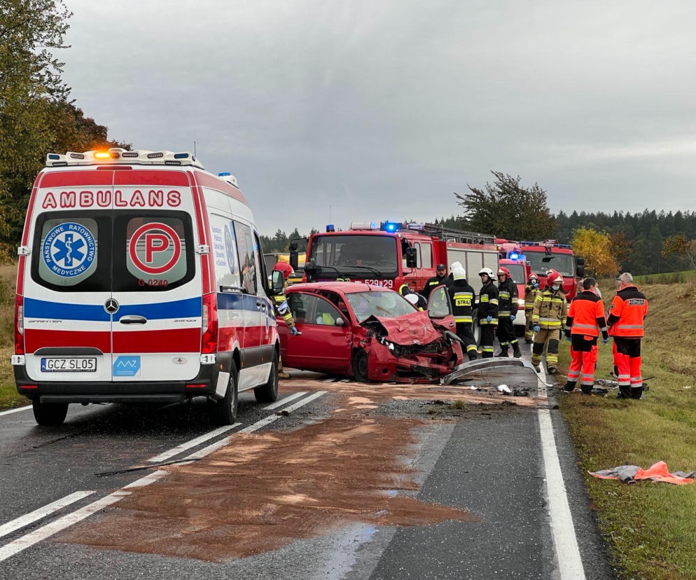 Wypadek na DK 25! Nie żyje jedna osoba [GALERIA]
