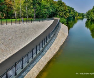 Ścieżka dla rowerów pod mostem Szczytnickim