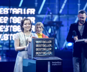 Uśmiech, skupienie i wzruszenie - Sanah z kolejną nagrodą!
