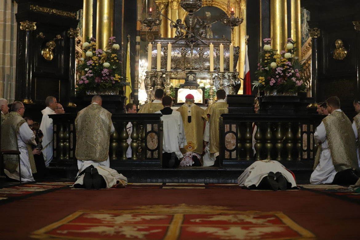 Nowi księżą w archidiecezji krakowskiej. Abp Jędraszewski mówił o klerykalizmie