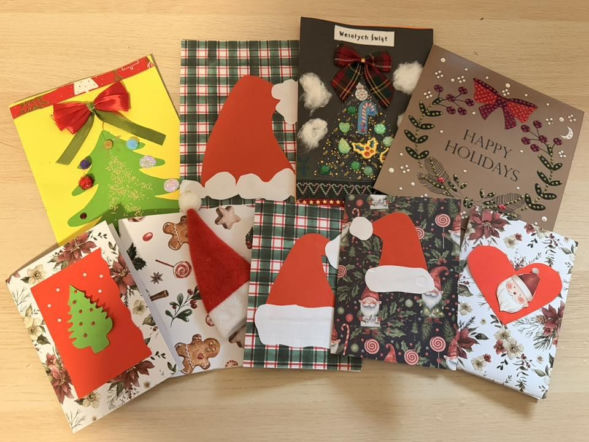 Świąteczna misja „Szukamy i Ratujemy” zakończona sukcesem! Pierwsze paczki trafiły już do maluchów