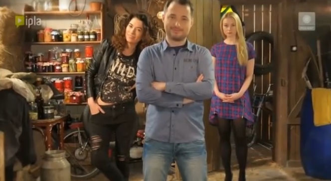 Pierwsza miłość - nowa czołówka marzec 2015. Paulina (Julia Pogrebińska), Bartek (Rafał Kwietniewski), Emilka (Anna Ilczuk)