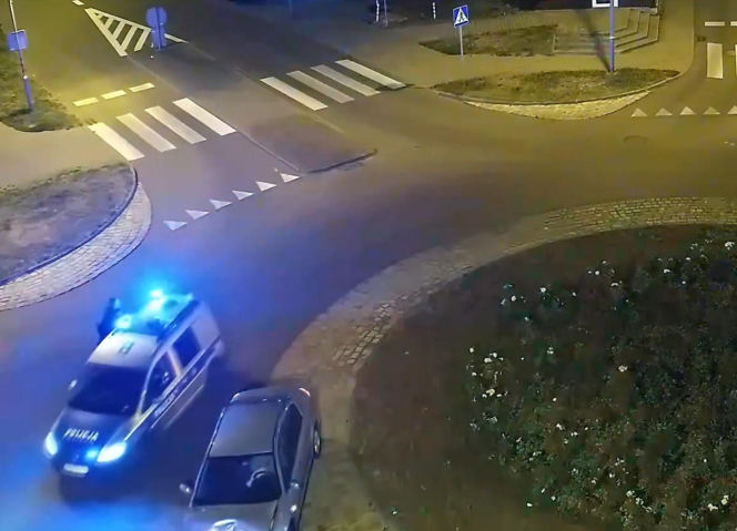 Pościg jak z filmu akcji. 20-letni Ukrainiec zderzył się czołowo z radiowozem