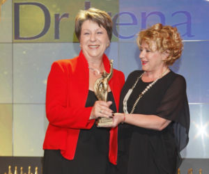 Biznes bez komórki. Dr Irena Eris o kulisach swojego imperium