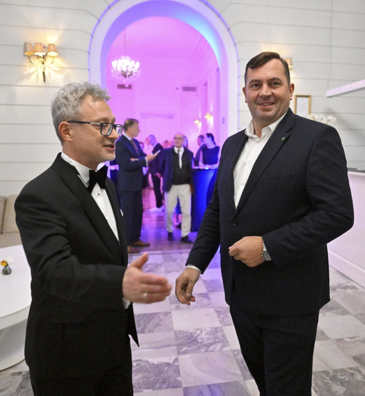 Złoty Laur "Super Biznesu"