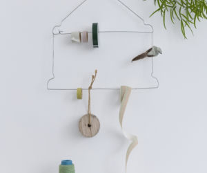 DIY: wieszak na materiały dla hobbysty