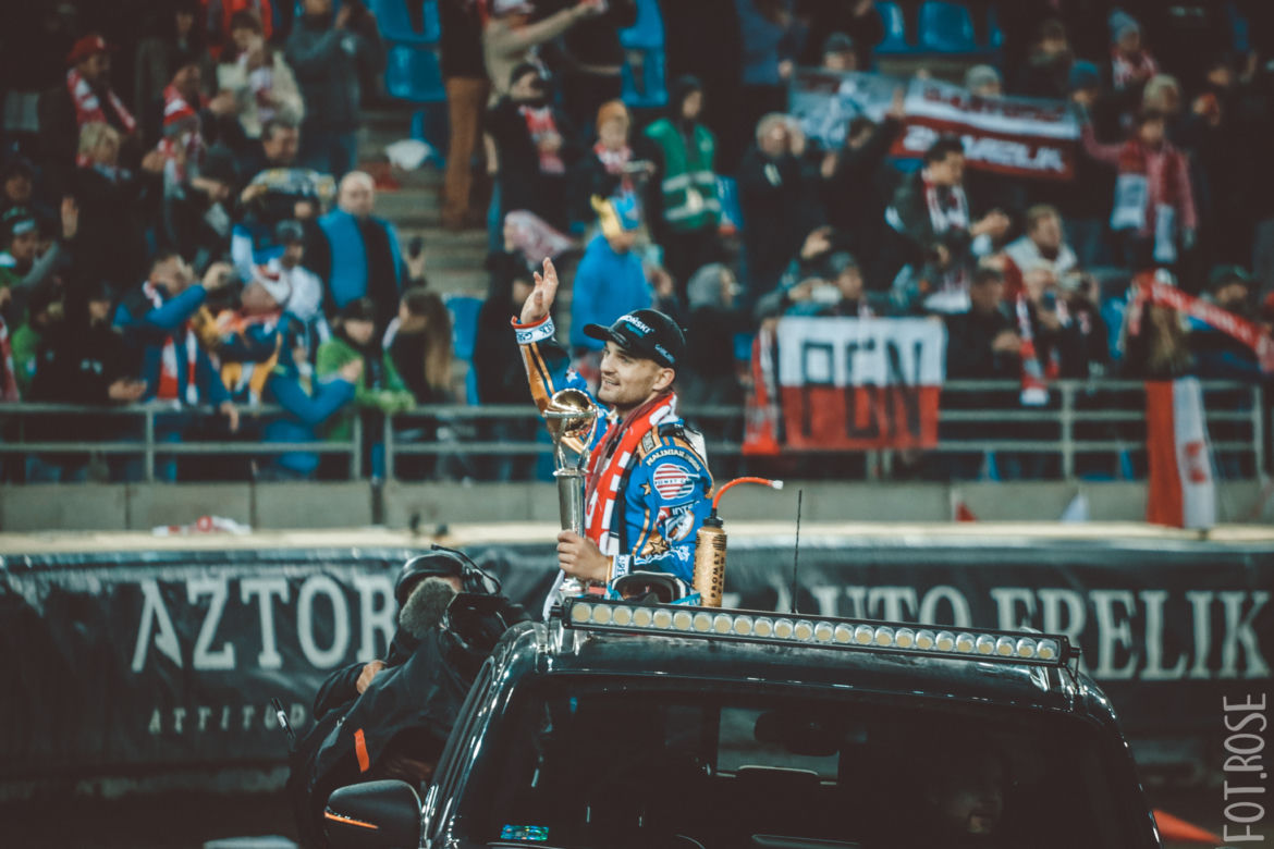 Bartosz Zmarzlik królem speedwaya. Tak wyglądało fenomenalne Grand Prix w Toruniu