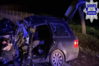 Czołowe zderzenie audi z autobusem. Tragiczny wypadek na drodze pod Lublinem