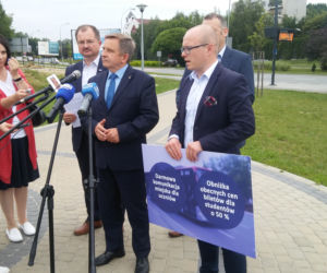 Rzeszów: PiS chce by uczniowie jeździli MPK za darmo, a studenci za 75 groszy