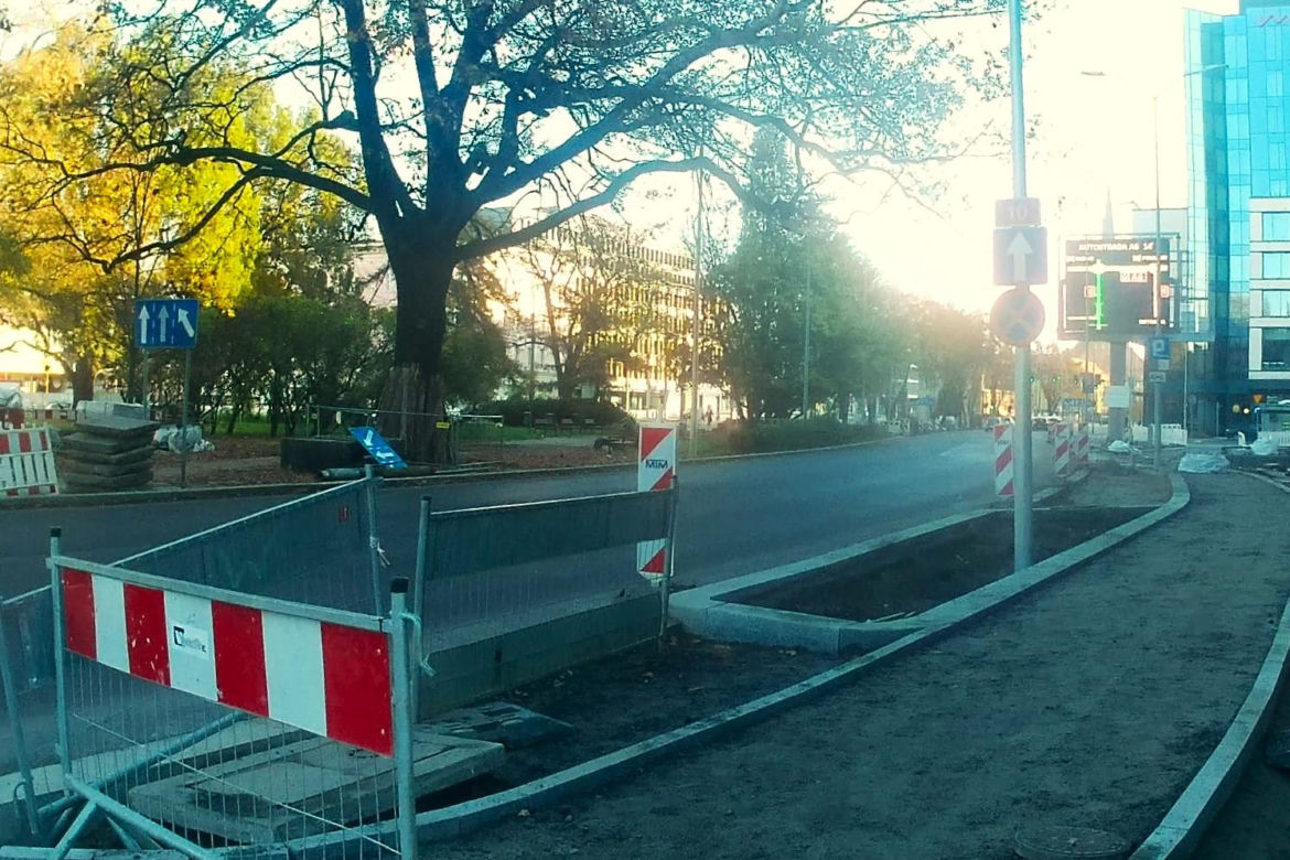 Zbliża się termin zakończenia przebudowy placu Zwycięstwa