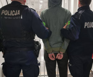  Luca L. siał grozę na ulicach Torunia. Na policję zgłosiło się już osiem poszkodowanych osób!
