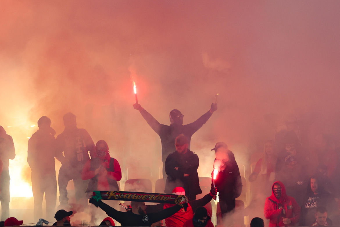 Widzew Łódź - Wisła Kraków; Zdjęcia kibiców i zawodników z meczu 11. kolejki PKO BP Ekstraklasy 2026/27