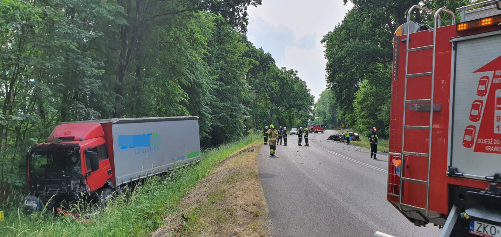 W wypadku pod Białogardem zginął policjant i jego 16-letni syn