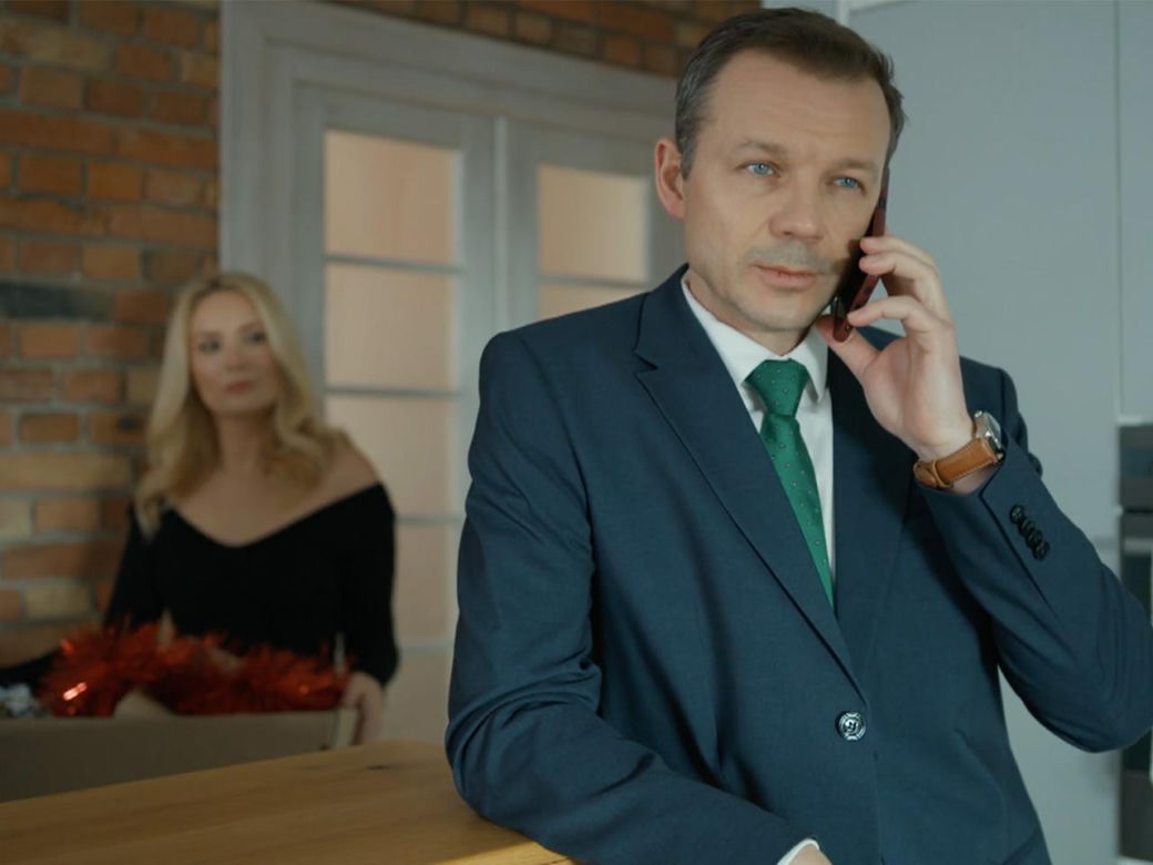 Barwy szczęścia, odcinek 3197: Bruno (Lesław Żurek), Karolina (Marta Dąbrowska) 