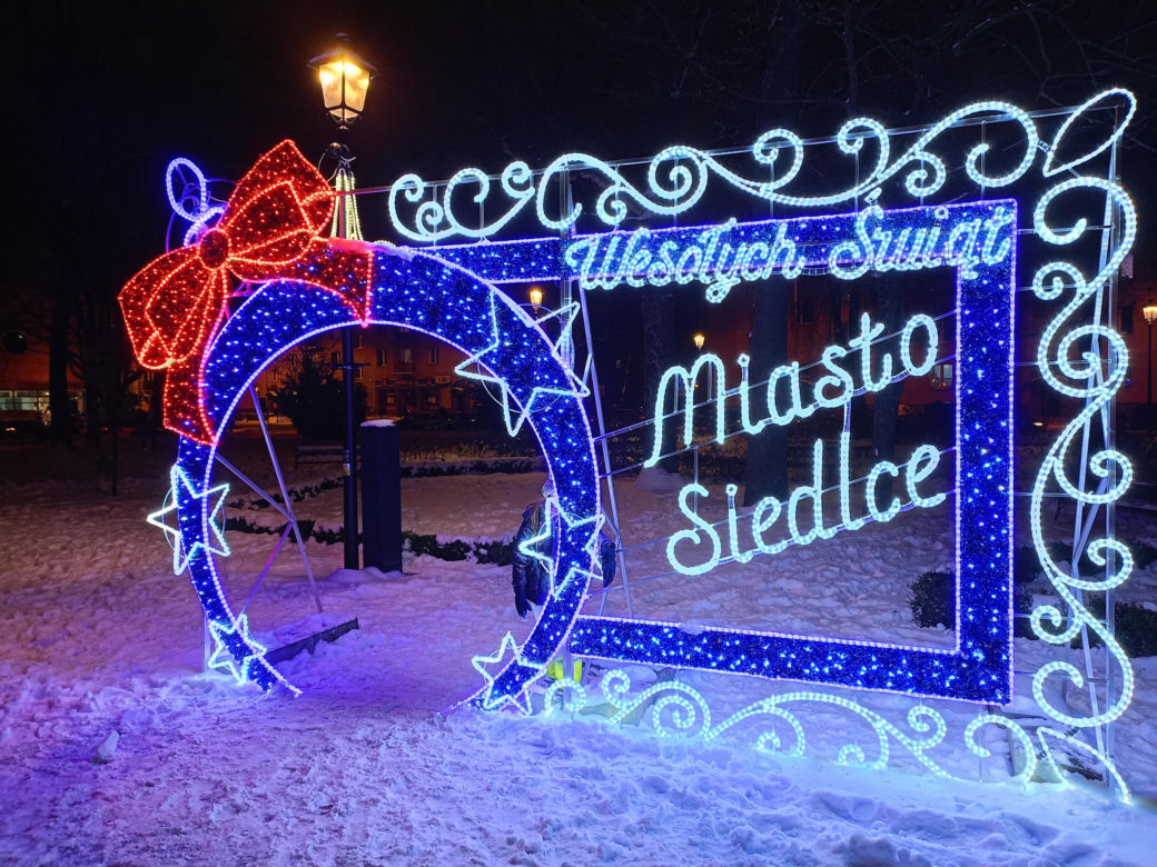 W rozświetleniu choinki miejskiej w Siedlcach wzięły udział setki mieszkańców