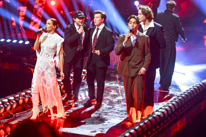 Co ona ma na sobie?! Szroeder wyglądała jak w firance z PRL-u