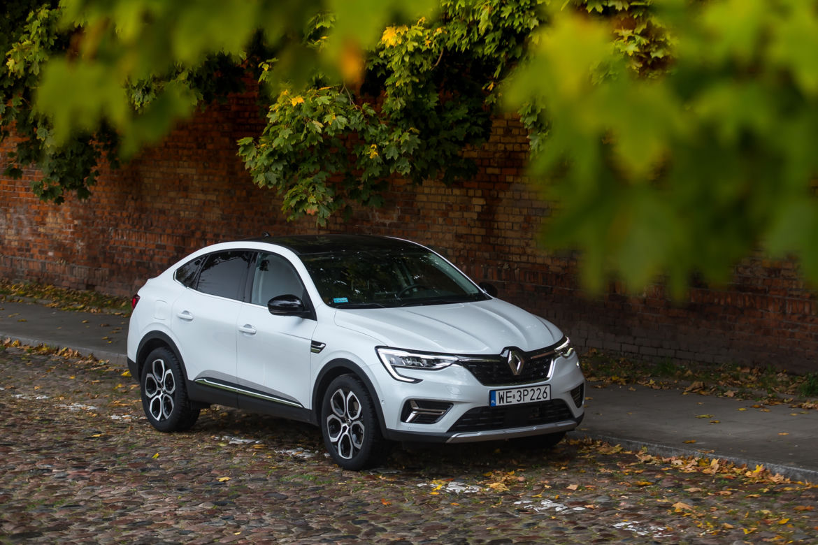Renault Arkana E-TECH Hybrid 145 KM Intens