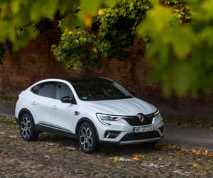 Renault Arkana E-TECH Hybrid 145 KM Intens