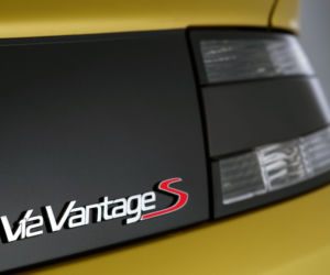 Aston Martin V12 Vantage S