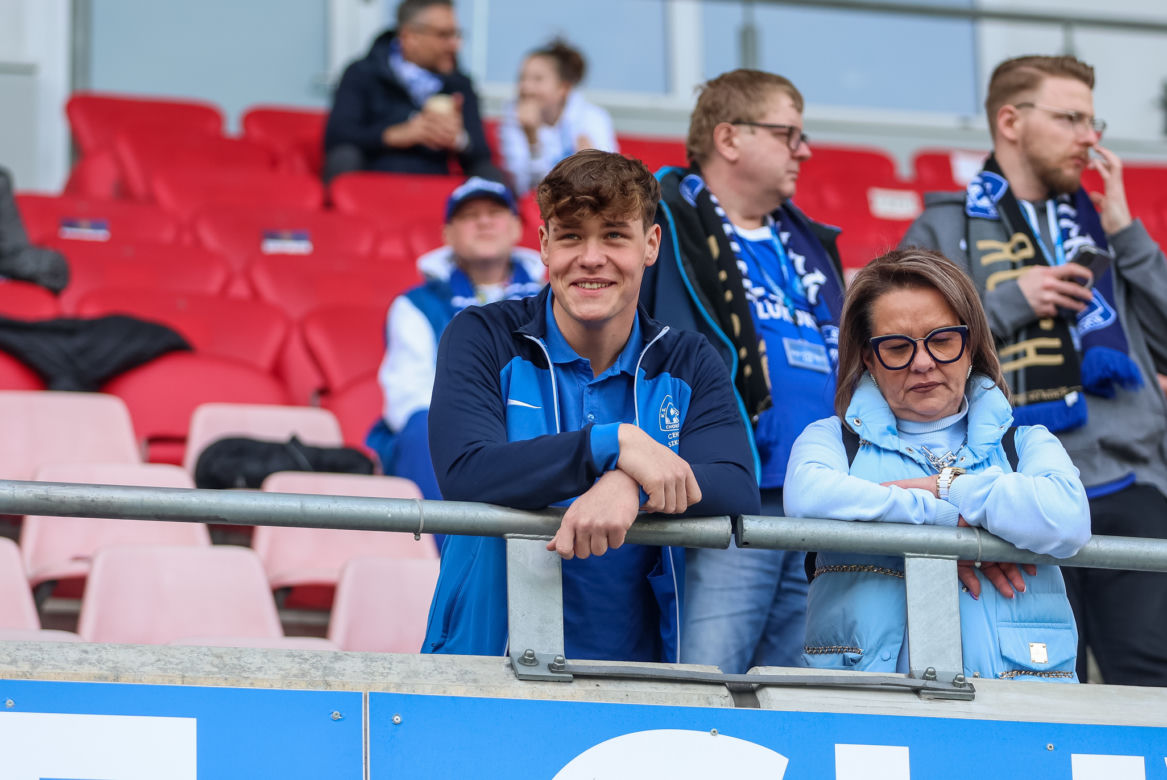 Kibice Ruchu Chorzów na meczu z ŁKS Łódź