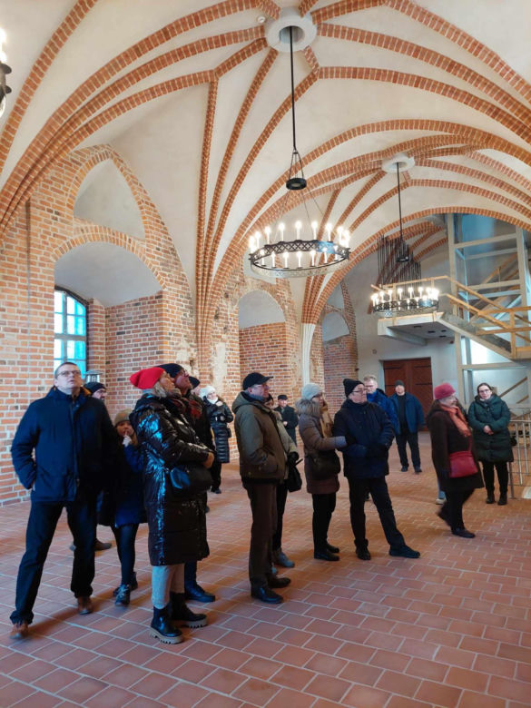 Byliśmy w zamku na wyspie po remoncie. Drugiego takiego w dawnych Prusach nie było. Też możecie, ale trzeba się spieszyć. 