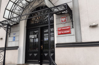 Rusza głośny proces biskupa z Tarnowa. Prokuratura zarzuca mu poważne zaniedbania