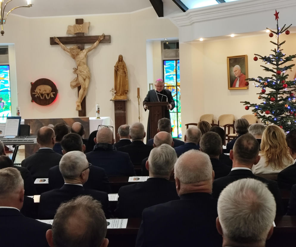 Ponad 100 samorządowców z wizytą u biskupa