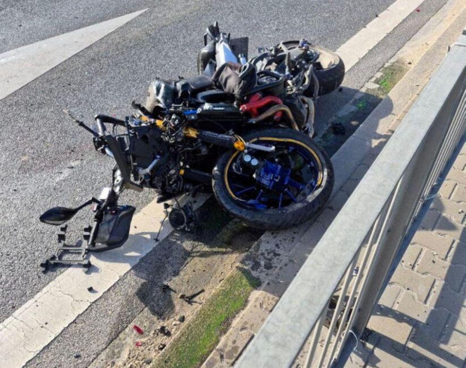 Motocyklista nie żyje! Wstrząsający wypadek pod Warszawą. Jest szokujące nagranie z kamery