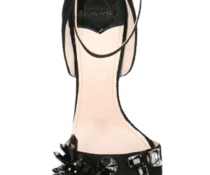 buty z ozdobami