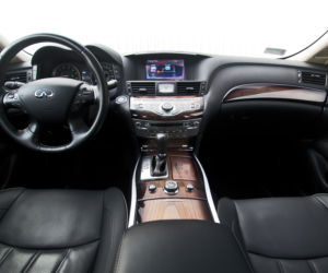 Infiniti Q70h Premium Tech