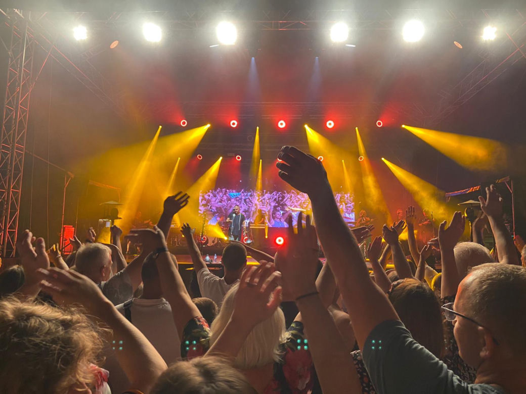 Święto Dzielnicy Nowe Miasto w Zielonej Górze Przylepie. Koncert zagrał Golec uOrkiestra