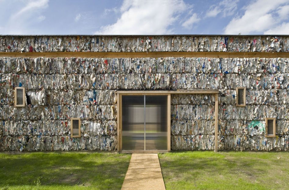 Przekierowanie, PH-Z2 Budynek z makulatury, Dratz&Dratz Architekten