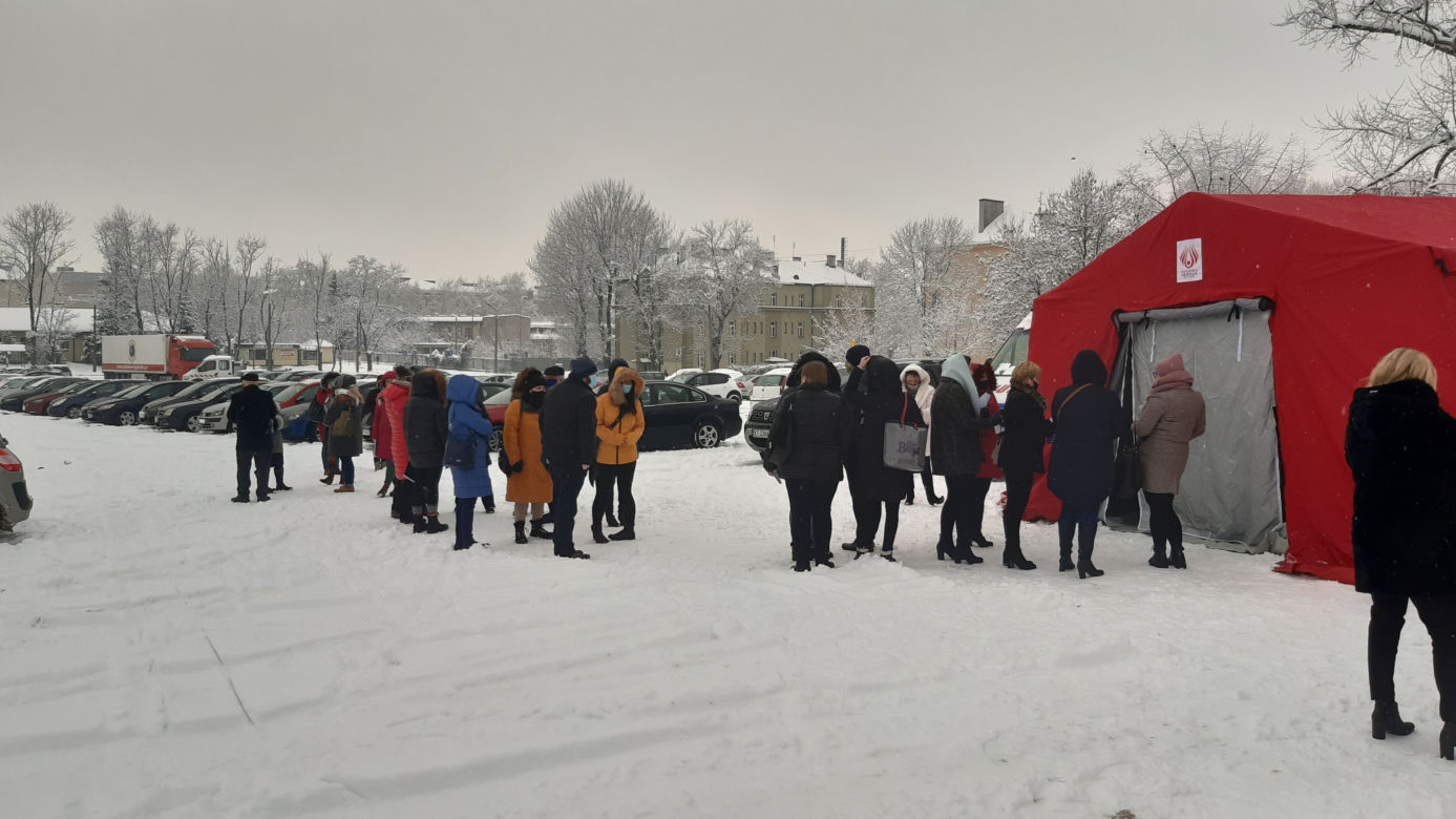 Testy na koronawirusa dla nauczycieli w Tarnowie