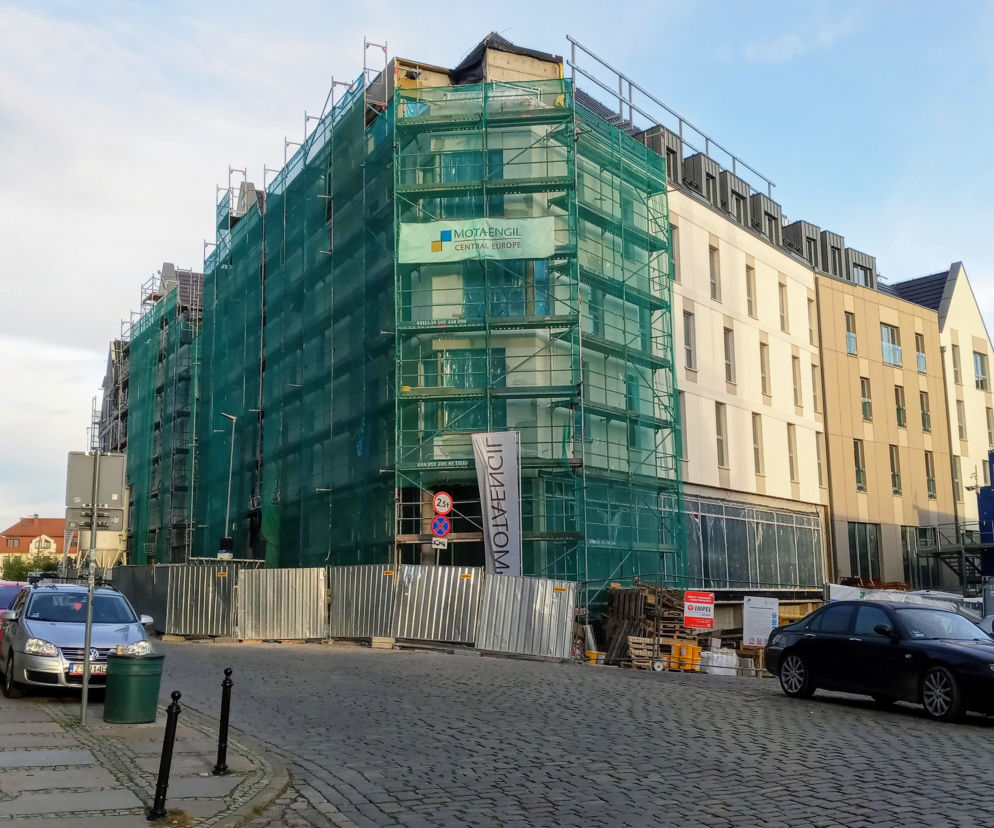 Budowa hotelu na Podzamczu - listopad 2020