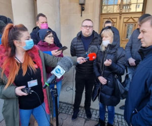 Rodzice Bartka, który zginął podczas policyjnej interwencji, zeznawali w szczecińskiej prokuraturze