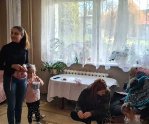 Policjant z Jastrzębia pomaga ukraińskim rodzinom [ZDJĘCIA]