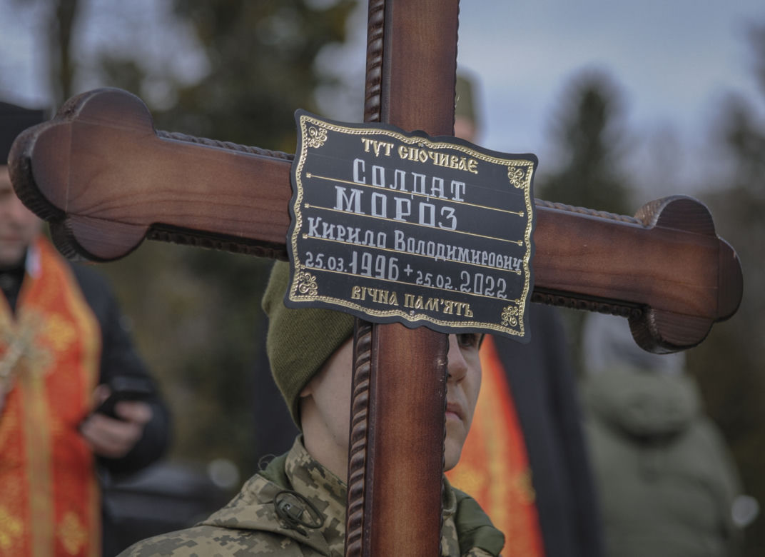 Lwów: Odbyły się pierwsze pogrzeby ukraińskich żołnierzy poległych w wojnie z Rosją 