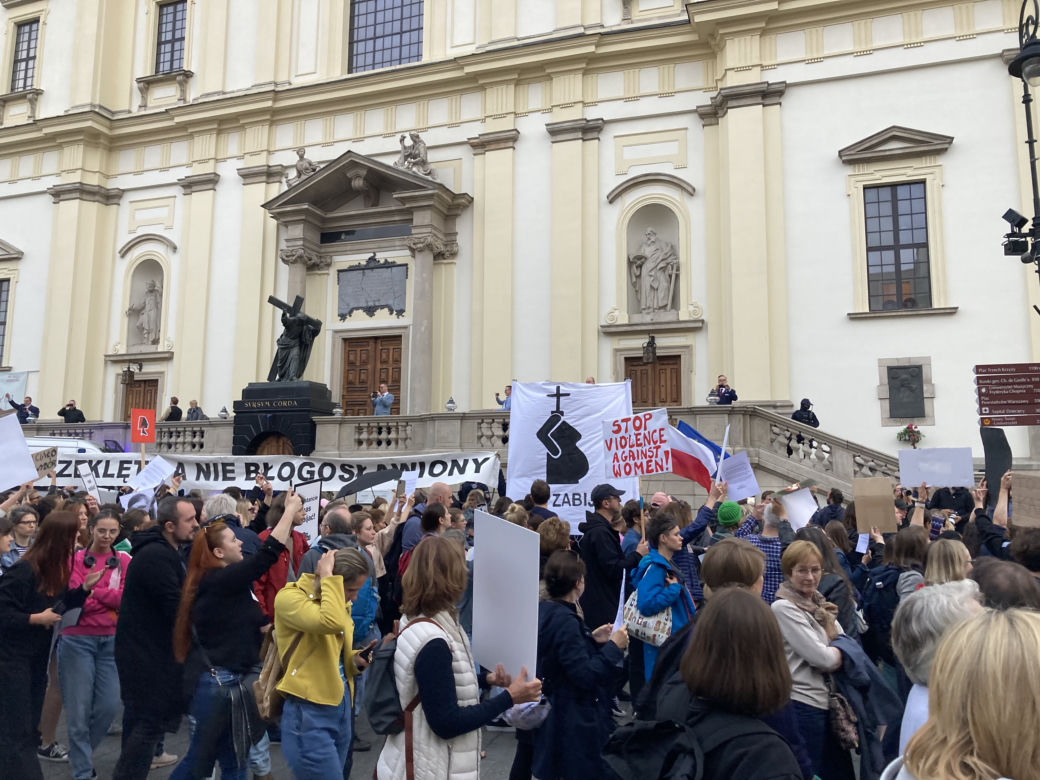 Marsz Strajku Kobiet "Ani jednej więcej!"
