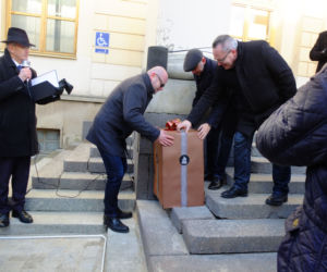 Onufry gra pod Ratuszem. Lublin ma nową atrakcję, wkrótce będzie ich więcej.