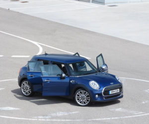 MINI Cooper 5d 2014